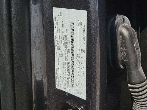Used 2024 Ford F150 Lariat w/ FX4 Off-Road Package AWD/4WD image 34