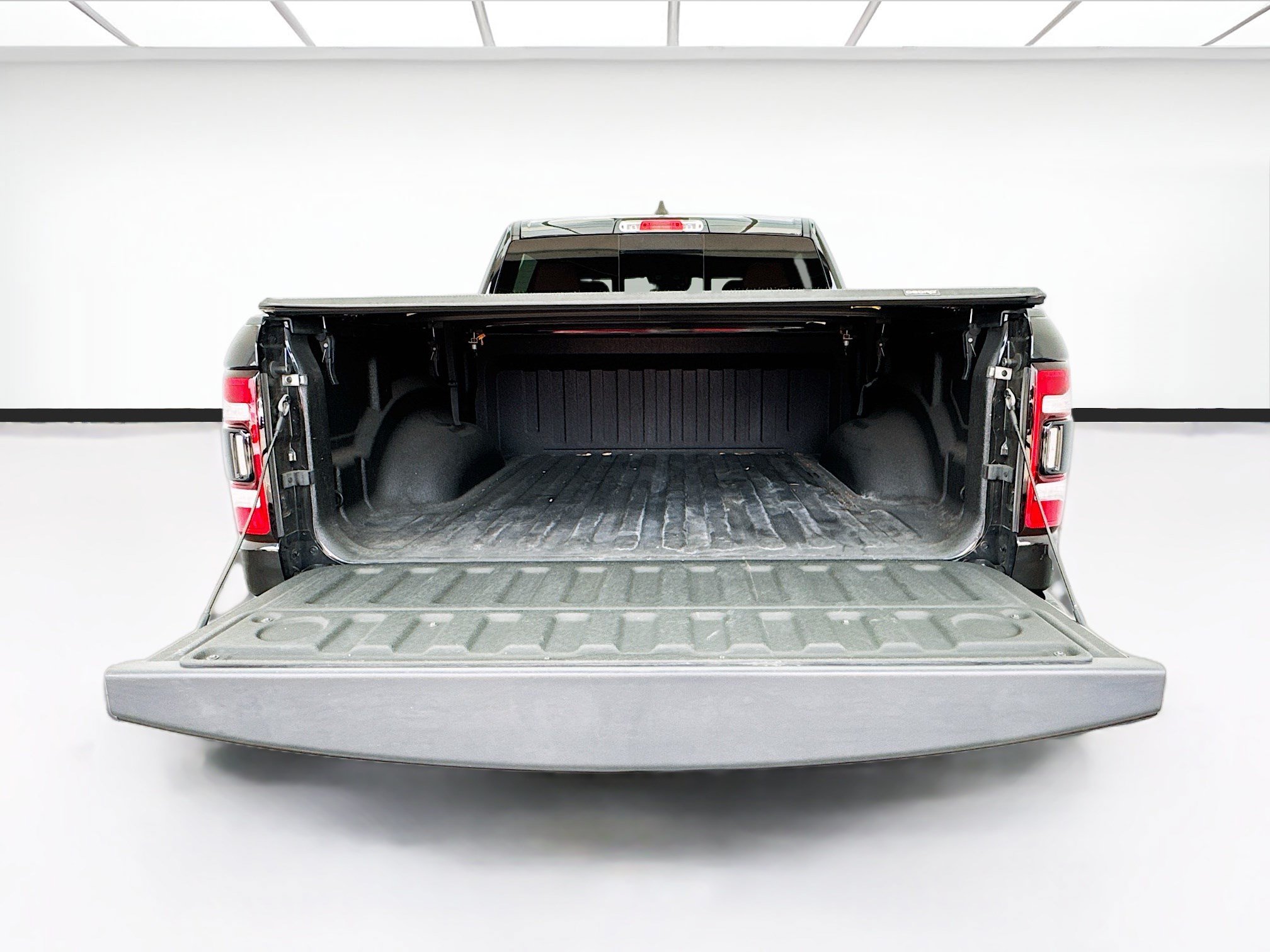 Used 2023 RAM 1500 Rebel w/ Rebel Level 1 Equipment Group AWD/4WD image 17