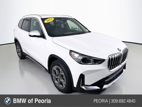 Used 2023 BMW X1 xDrive28i w/ Premium Package image 1