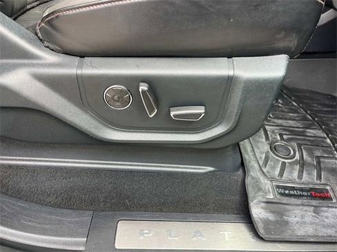 Used 2020 Ford F450 Platinum w/ FX4 Off-Road Package image 23