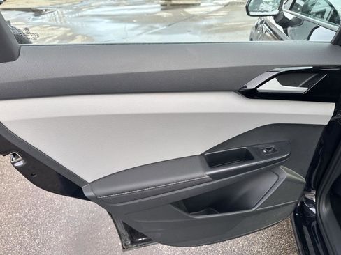 Used 2024 Volkswagen Taos S image 14