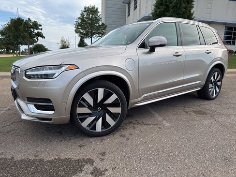 Used 2023 Volvo XC90 T8 Ultimate w/ Protection Package image 1