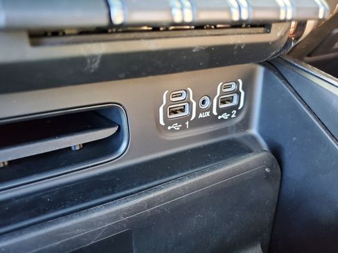 Used 2020 RAM 1500 Limited image 38