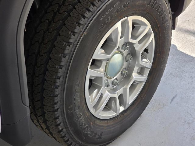 New 2026 GMC Sierra 2500 Pro AWD/4WD image 8