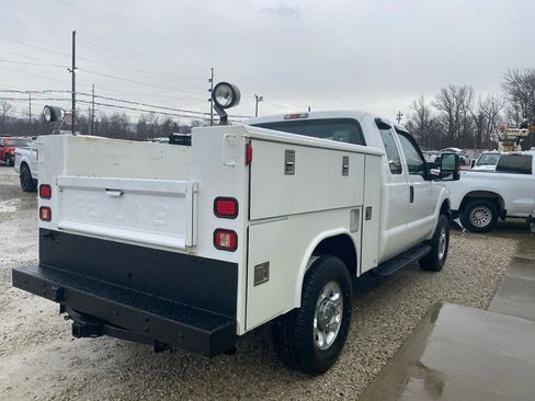 Used 2016 Ford F250 XL w/ Power Equipment Group image 5