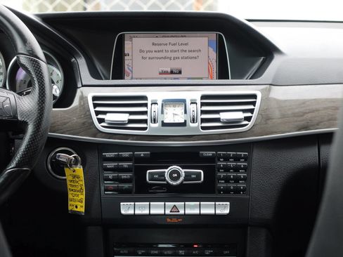 Used 2015 Mercedes-Benz E 350 Sedan w/ Premium 1 Package image 17