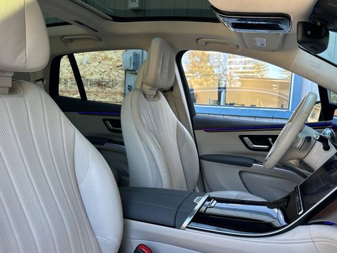 Used 2023 Mercedes-Benz EQS 450+ 4MATIC SUV image 30