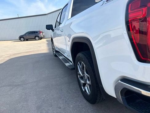 Used 2024 GMC Sierra 1500 SLT w/ SLT Premium Plus Package AWD/4WD image 14