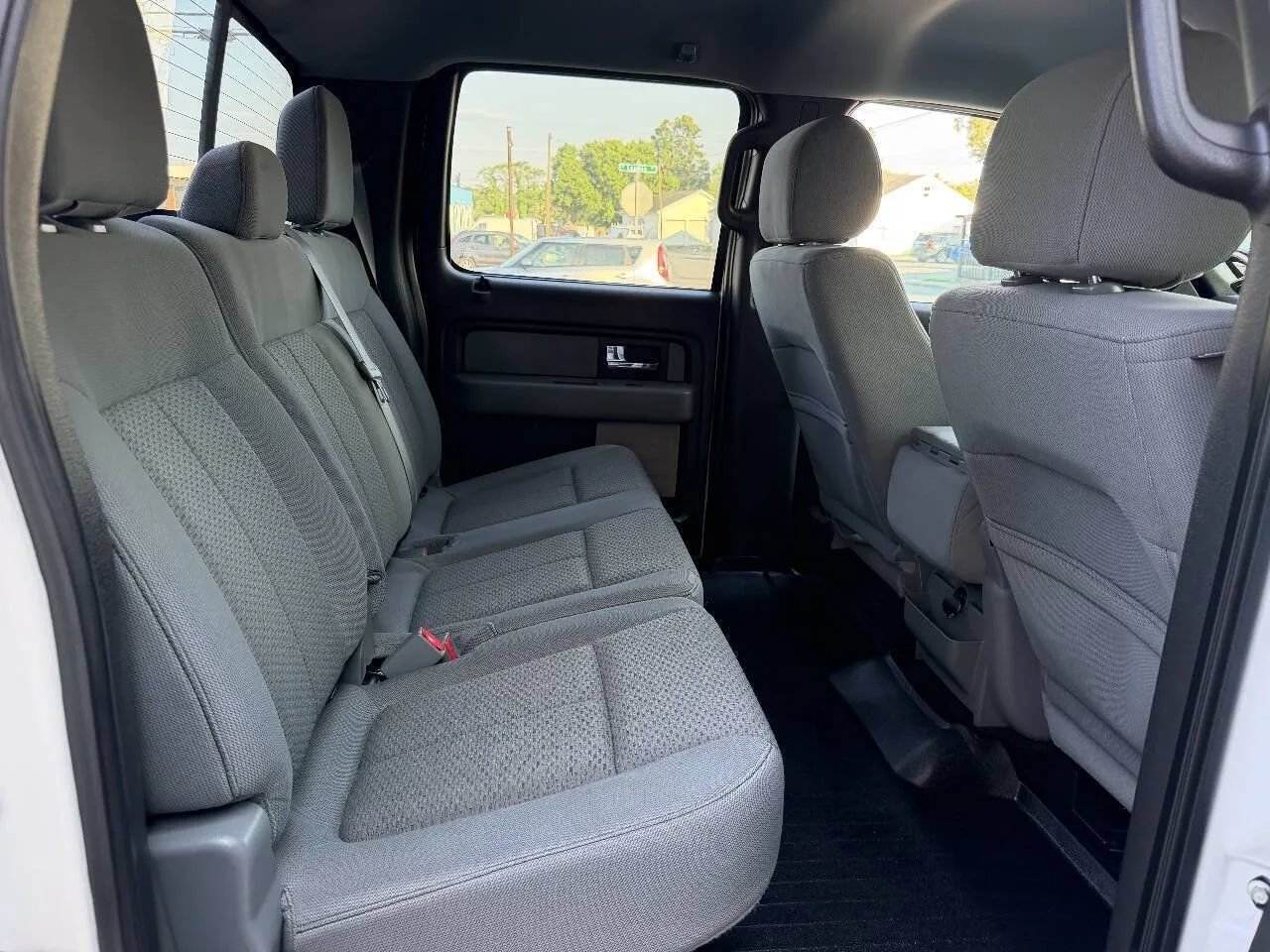 Used 2013 Ford F150 XLT w/ Luxury Equipment Group AWD/4WD image 33