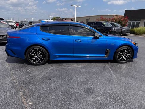 Used 2022 Kia Stinger GT-Line w/ Sun & Sound Package AWD/4WD image 6