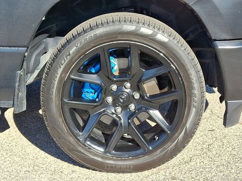 Used 2023 RAM 1500 Laramie image 8