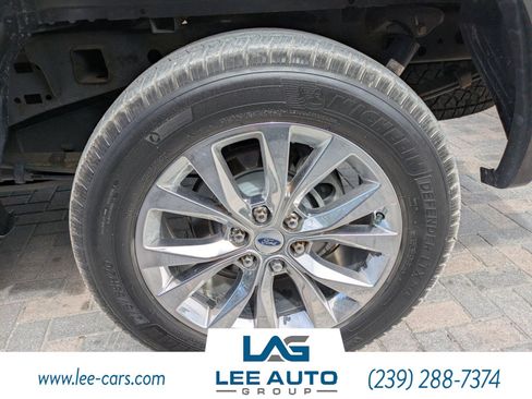 Used 2016 Ford F150 Lariat w/ Equipment Group 502A Luxury AWD/4WD image 9