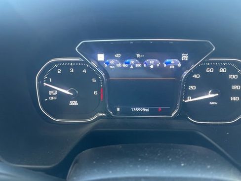 Used 2021 GMC Yukon AT4 w/ AT4 Premium Plus Package image 16