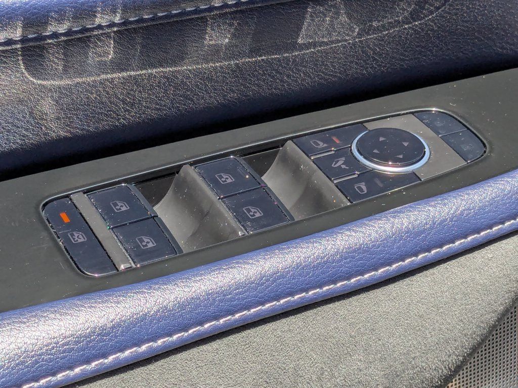 Used 2026 INFINITI QX80 4WD w/ Sport Exterior Package image 12