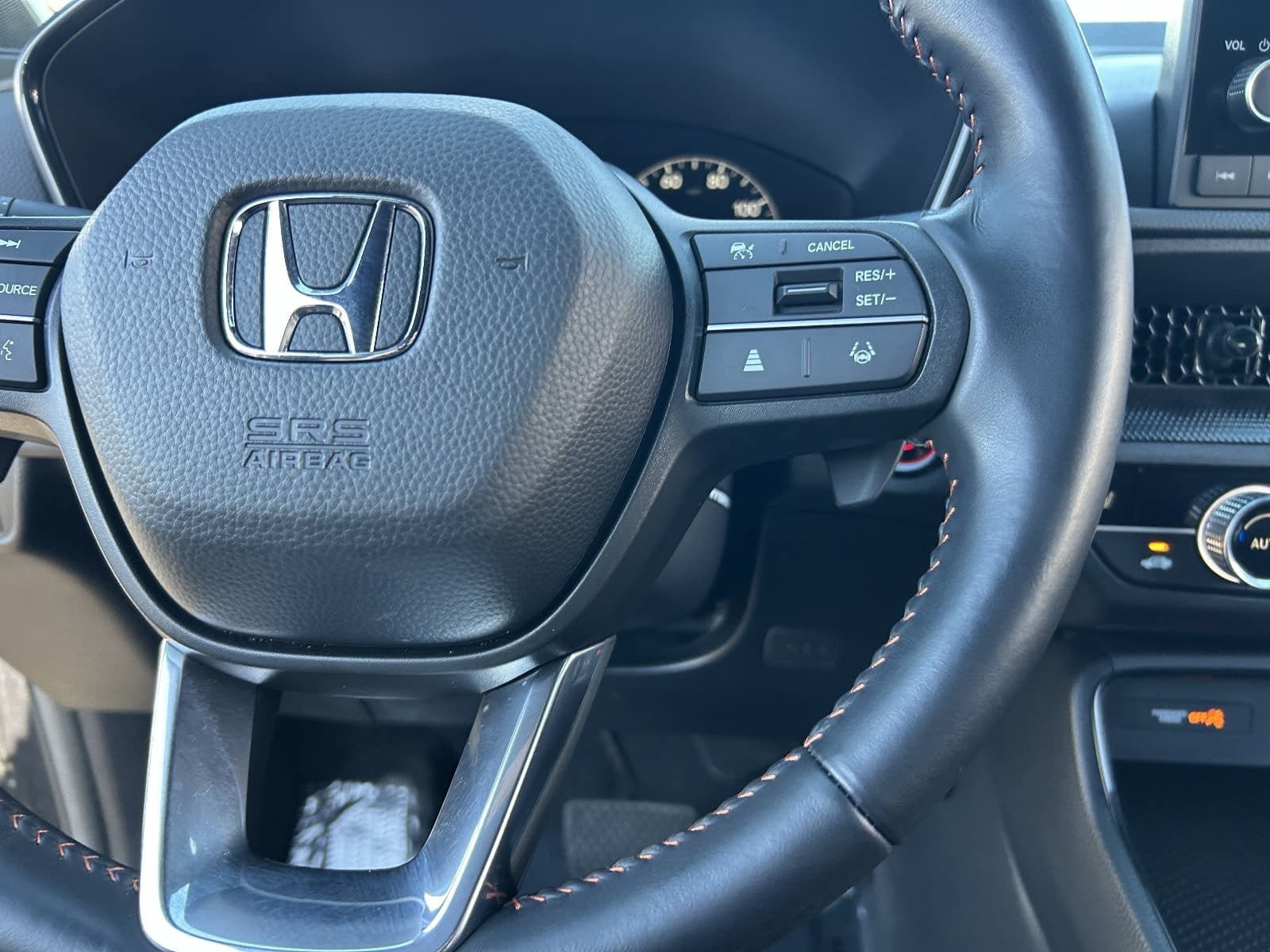 Used 2025 Honda CR-V Sport image 28