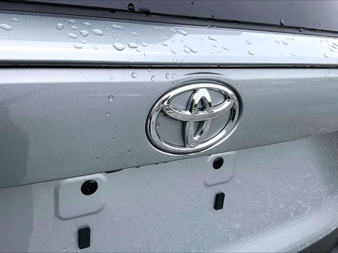 Used 2025 Toyota RAV4 XLE Premium w/ Weather Package AWD/4WD image 31