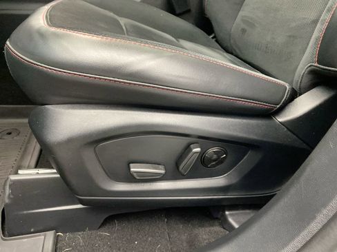 Used 2025 Ford Explorer ST w/ Sun And Sound Package AWD/4WD image 13