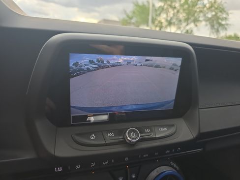 Used 2022 Chevrolet Camaro LT RWD image 29