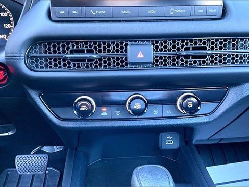 Certified 2023 Honda HR-V LX image 15