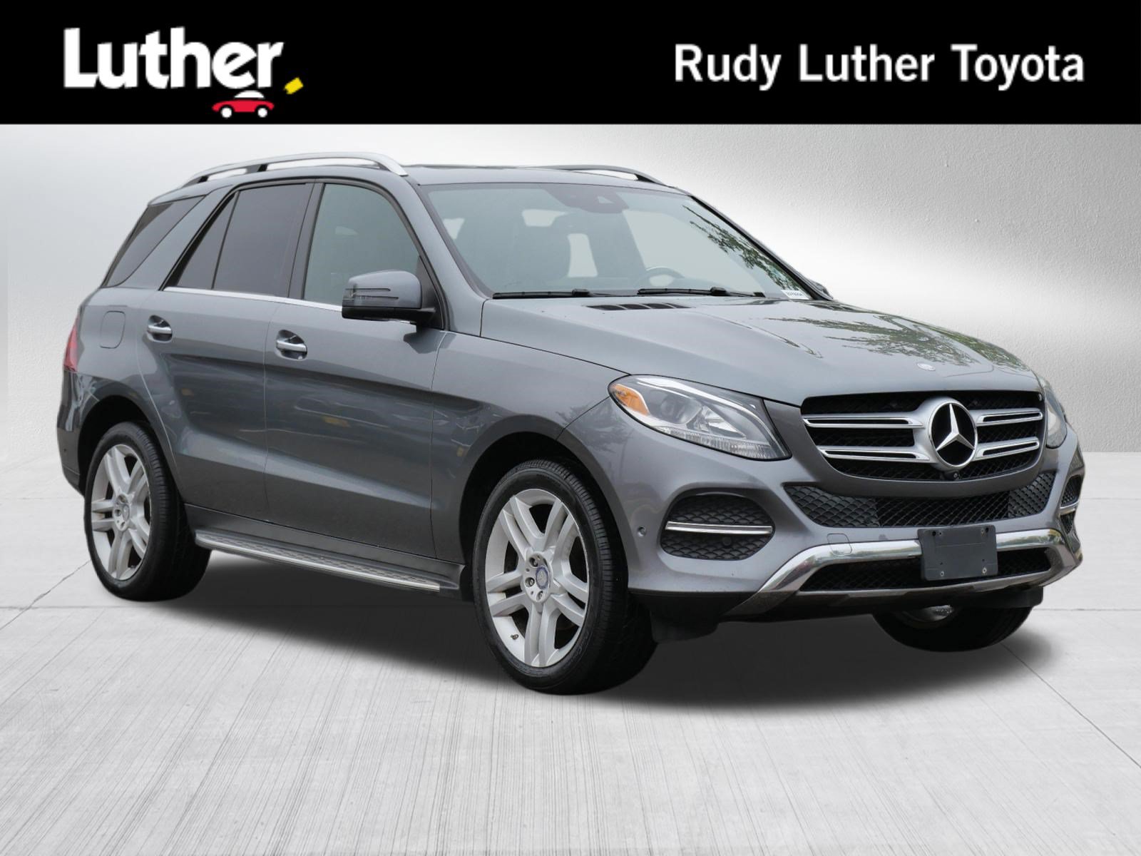 Used 2017 Mercedes-Benz GLE 350 4MATIC image 1