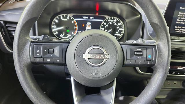Used 2023 Nissan Rogue SV FWD image 14