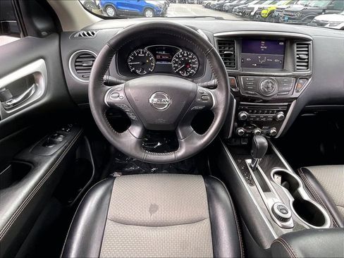 Used 2020 Nissan Pathfinder SV w/ Rock Creek Edition image 17