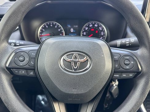 Certified 2020 Toyota RAV4 LE w/ All Weather Liner Package FWD image 27