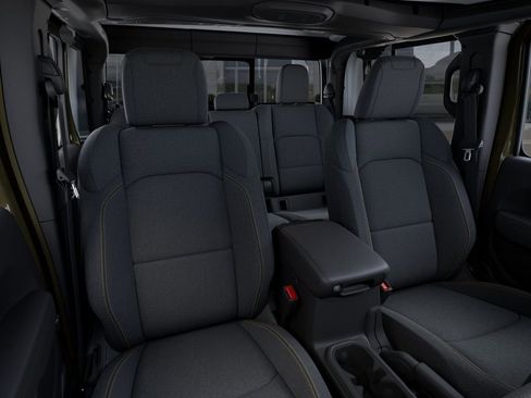 New 2025 Jeep Gladiator Willys image 16