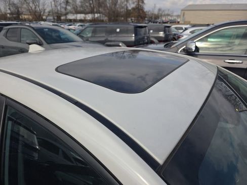 Used 2020 Subaru Impreza Premium image 3