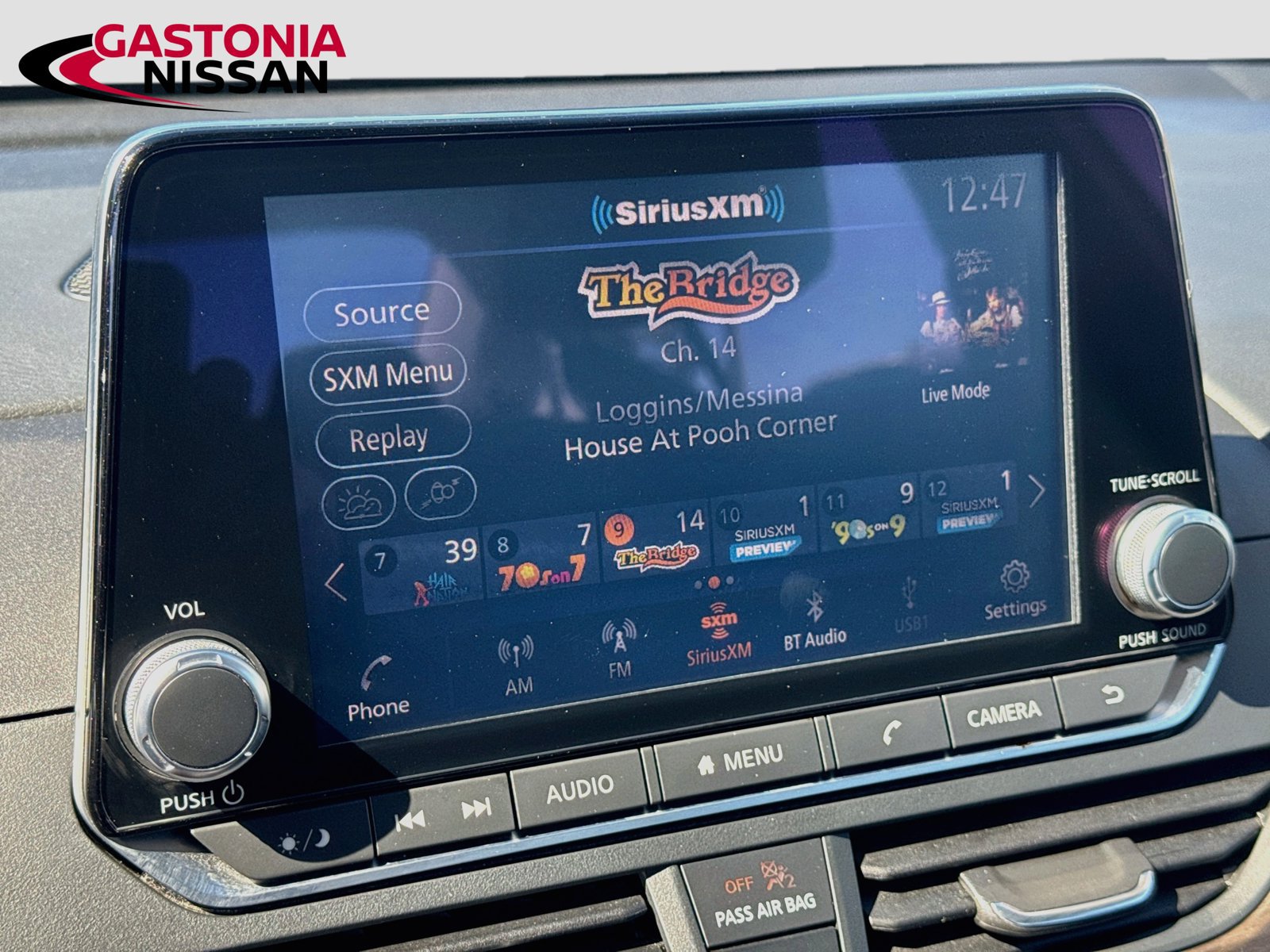 Used 2025 Nissan Altima 2.5 SV FWD image 18
