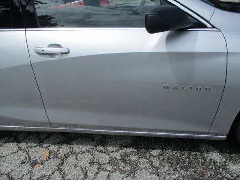 Used 2020 Chevrolet Malibu LS w/ LPO, Convenience Package 1 FWD image 21