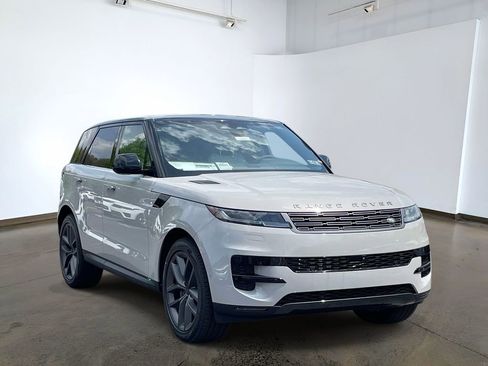 New 2026 Land Rover Range Rover Sport SE AWD/4WD image 3