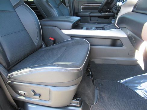 Used 2024 RAM 3500 Laramie image 9