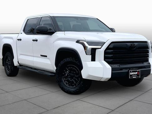 Used 2026 Toyota Tundra SR5 image 3