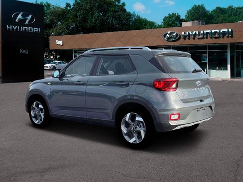 New 2026 Hyundai Venue SEL image 4
