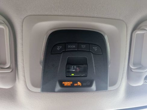 Used 2023 Toyota Corolla LE w/ LE Convenience Package FWD image 28