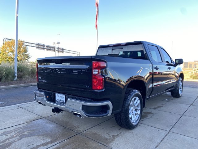 Used 2023 Chevrolet Silverado 1500 LT w/ Z71 Off-Road Package AWD/4WD image 11