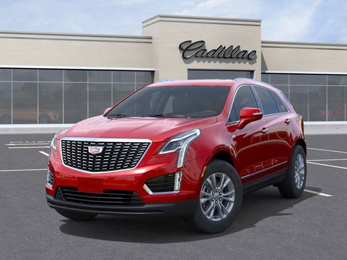 New 2026 Cadillac XT5 Luxury image 6