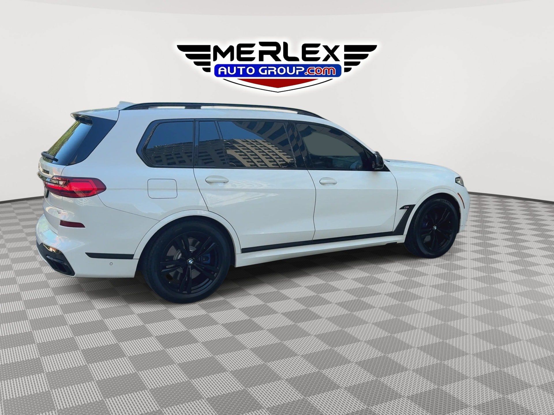 Used 2020 BMW X7 M50i AWD/4WD image 9
