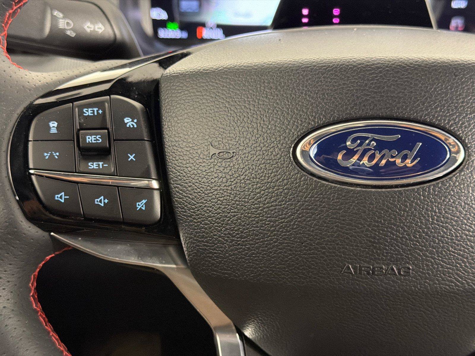 Used 2026 Ford Explorer ST-Line w/ Premium Package RWD image 26