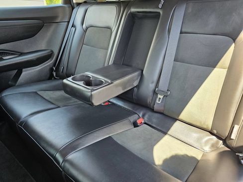 Used 2024 Nissan Ariya AWD image 16
