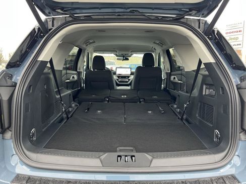 New 2026 Ford Explorer Active image 48