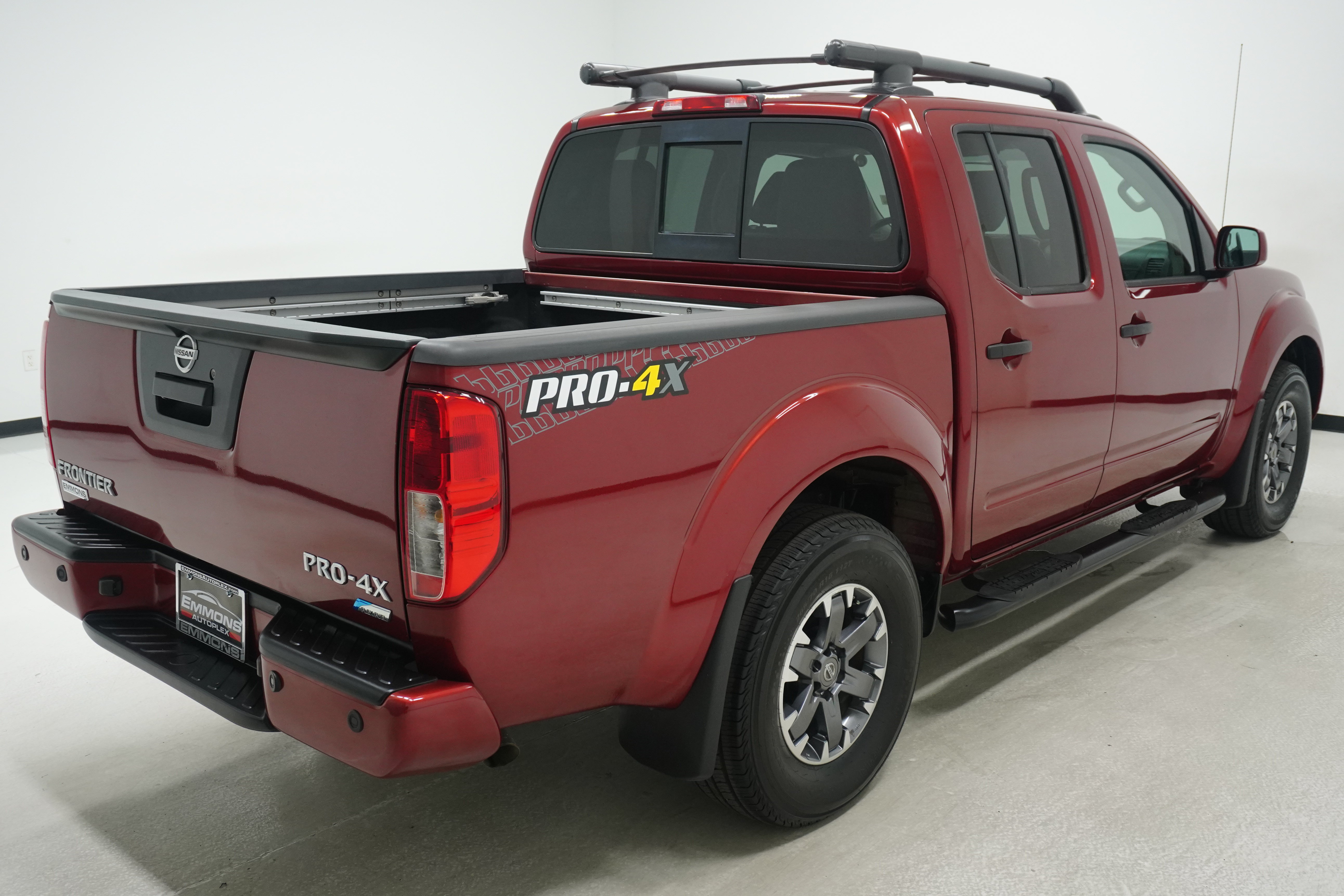Used 2019 Nissan Frontier PRO-4X w/ Pro-4x Luxury Package AWD/4WD image 4