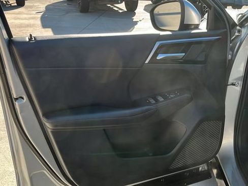 Used 2024 Mitsubishi Outlander SE FWD image 5