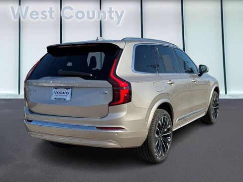 New 2026 Volvo XC90 T8 Plus w/ Protection Package Premier image 3
