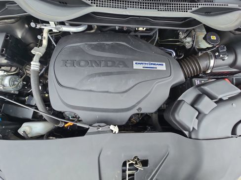 Used 2019 Honda Odyssey Touring image 39