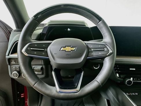 Used 2026 Chevrolet Tahoe High Country AWD/4WD image 14