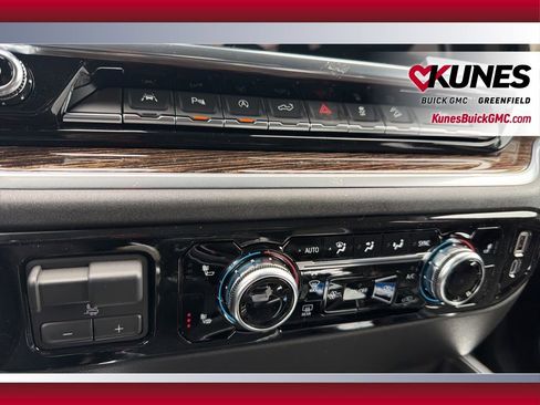 New 2026 GMC Sierra 1500 Elevation w/ Elevation Premium Package image 28