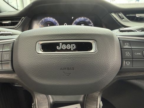 New 2026 Jeep Grand Cherokee Altitude image 36