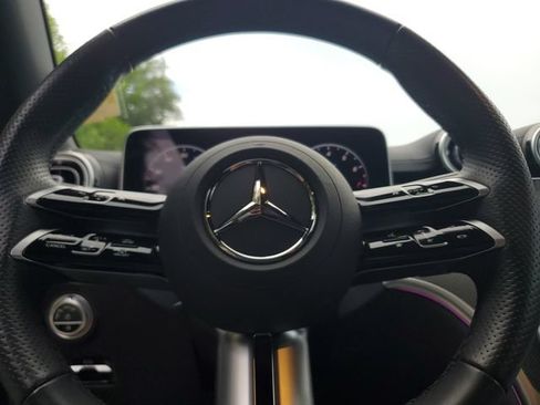 Used 2024 Mercedes-Benz CLE 450 4MATIC Cabriolet image 14